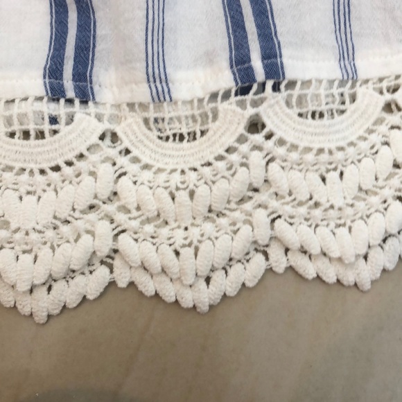 Abercrombie & Fitch top - Picture 4 of 7